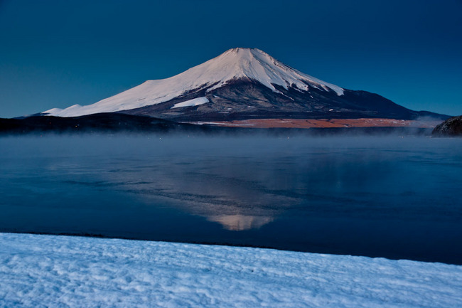 凍る平野湖岸 09012503.jpg