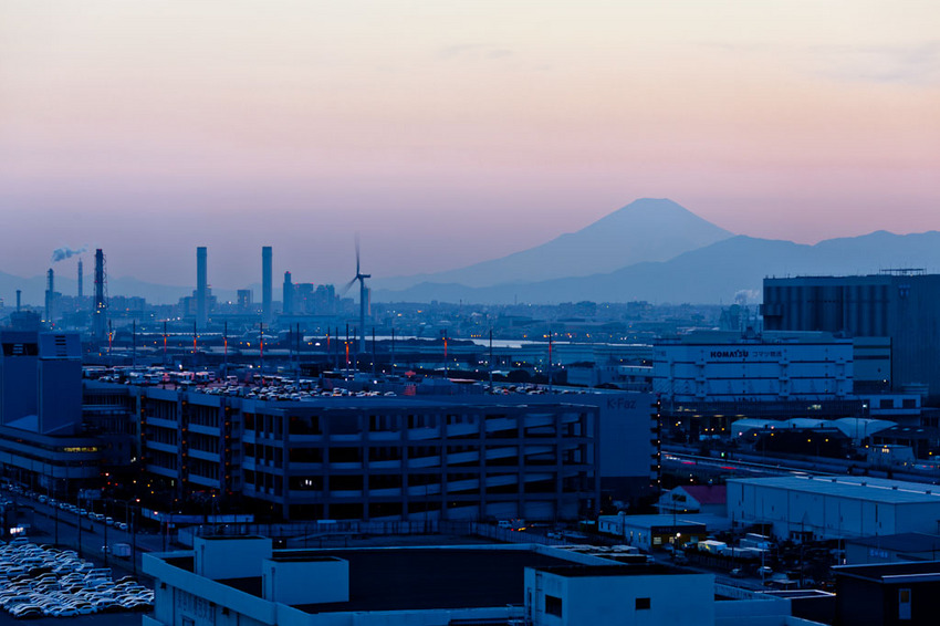 川崎ﾏﾘｴﾝからの富士山 12032144.jpg